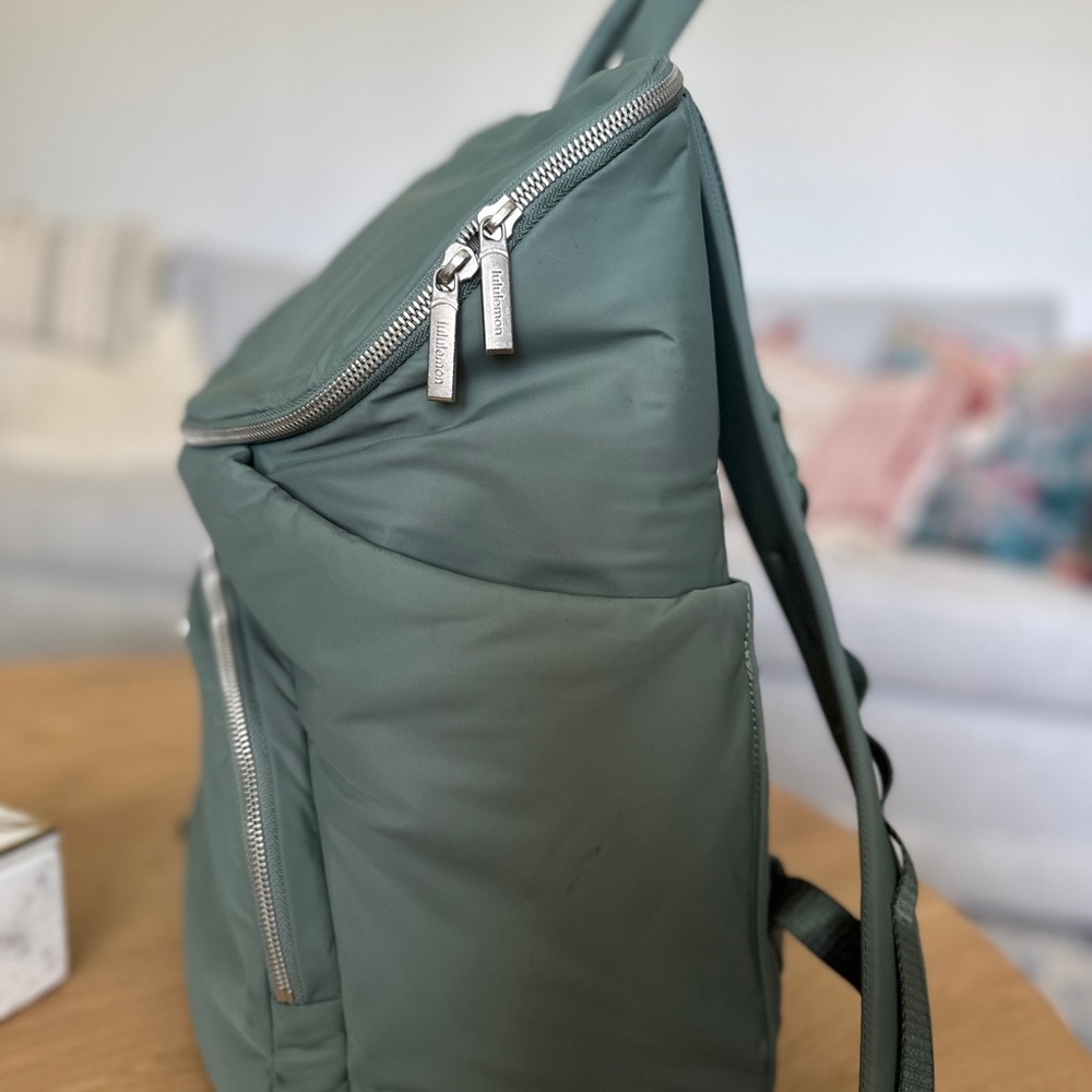 lululemon new parent backpack - Picture 2 of 13